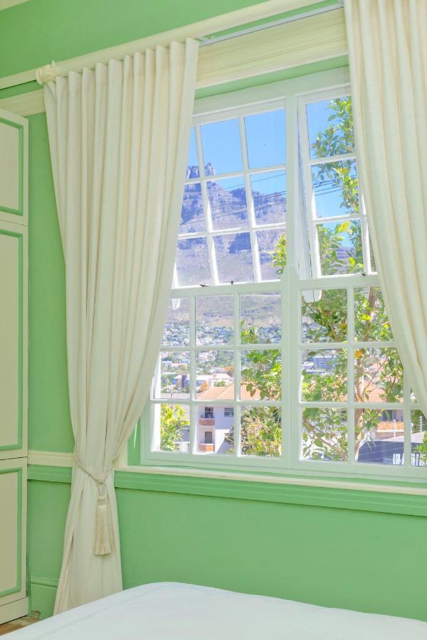 Amina Boutique Hotel ケープタウン エクステリア 写真